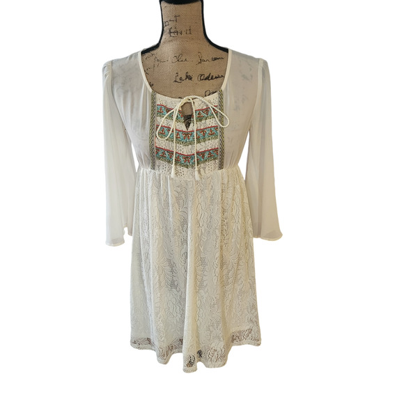 Flying tomato embroidered cream colored midi dress with long sleeves, size xs - Picture 1 of 6